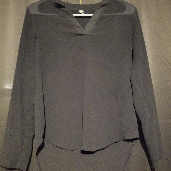 Shirt - Picture 1 of 3